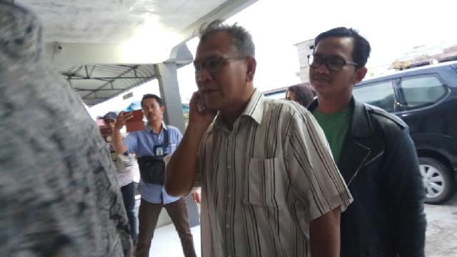 Akhirnya Kadis PU Meranti Hariadi Ditahan